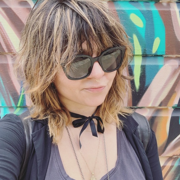 👁👄👁 - Picture 1 of 3